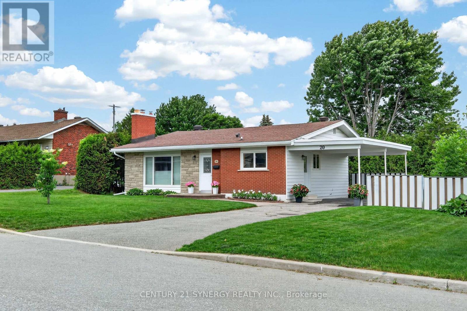 20 Sherry Lane, Ottawa, Ontario  K2G 3L6 - Photo 2 - X13467240