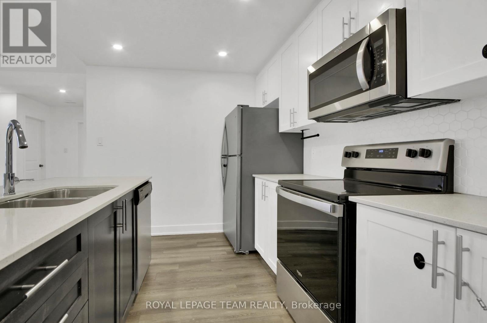F - 320 Tulum Crescent, Ottawa, Ontario  K2S 0W1 - Photo 17 - X13467358