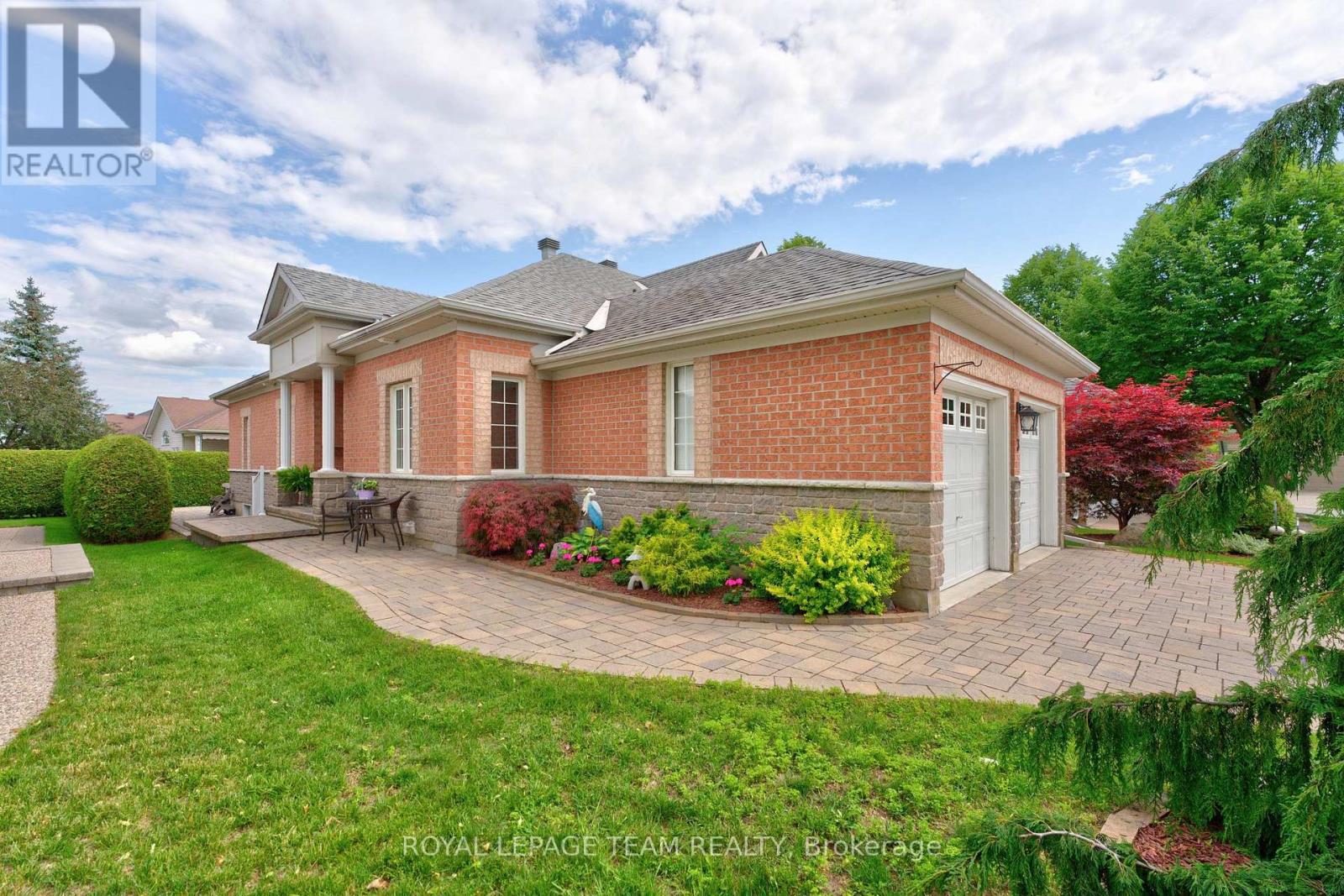 3 Goldora Private, Ottawa, Ontario  K2T 1K8 - Photo 1 - X13467506