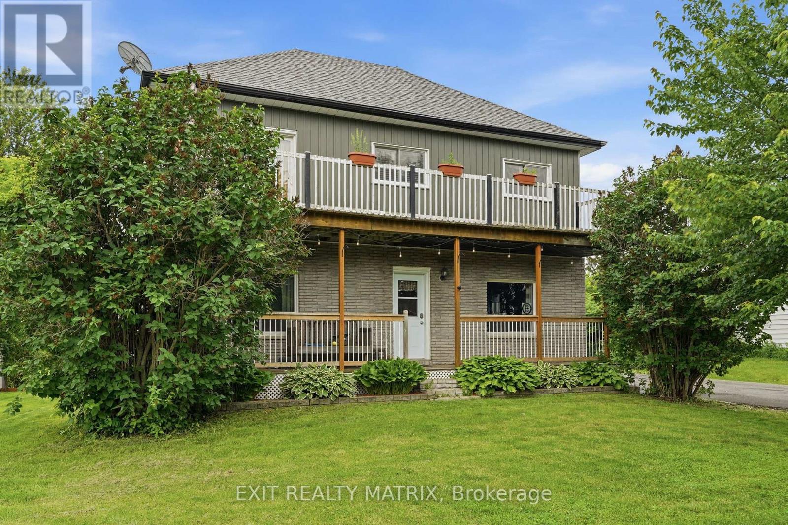 1320 St Joseph Road, Russell, Ontario  K0A 1W0 - Photo 1 - X13467600