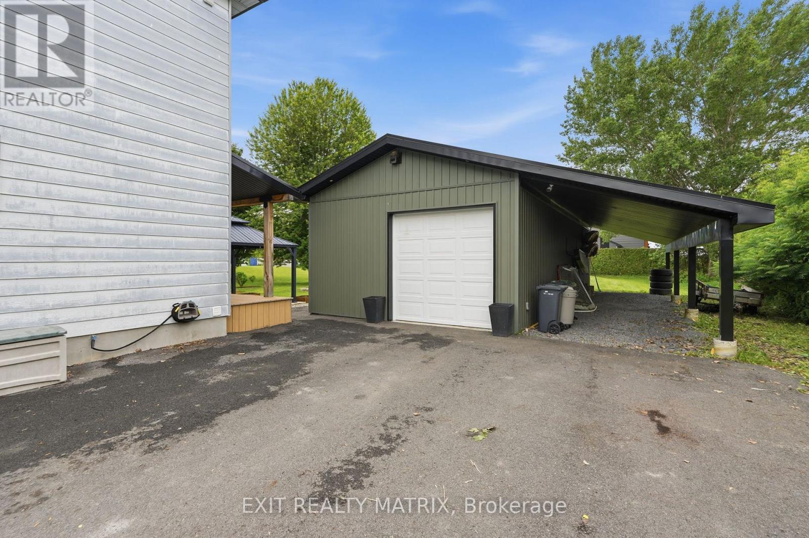 1320 St Joseph Road, Russell, Ontario  K0A 1W0 - Photo 31 - X13467600