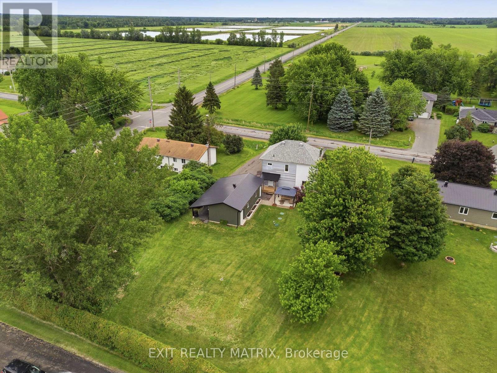 1320 St Joseph Road, Russell, Ontario  K0A 1W0 - Photo 38 - X13467600