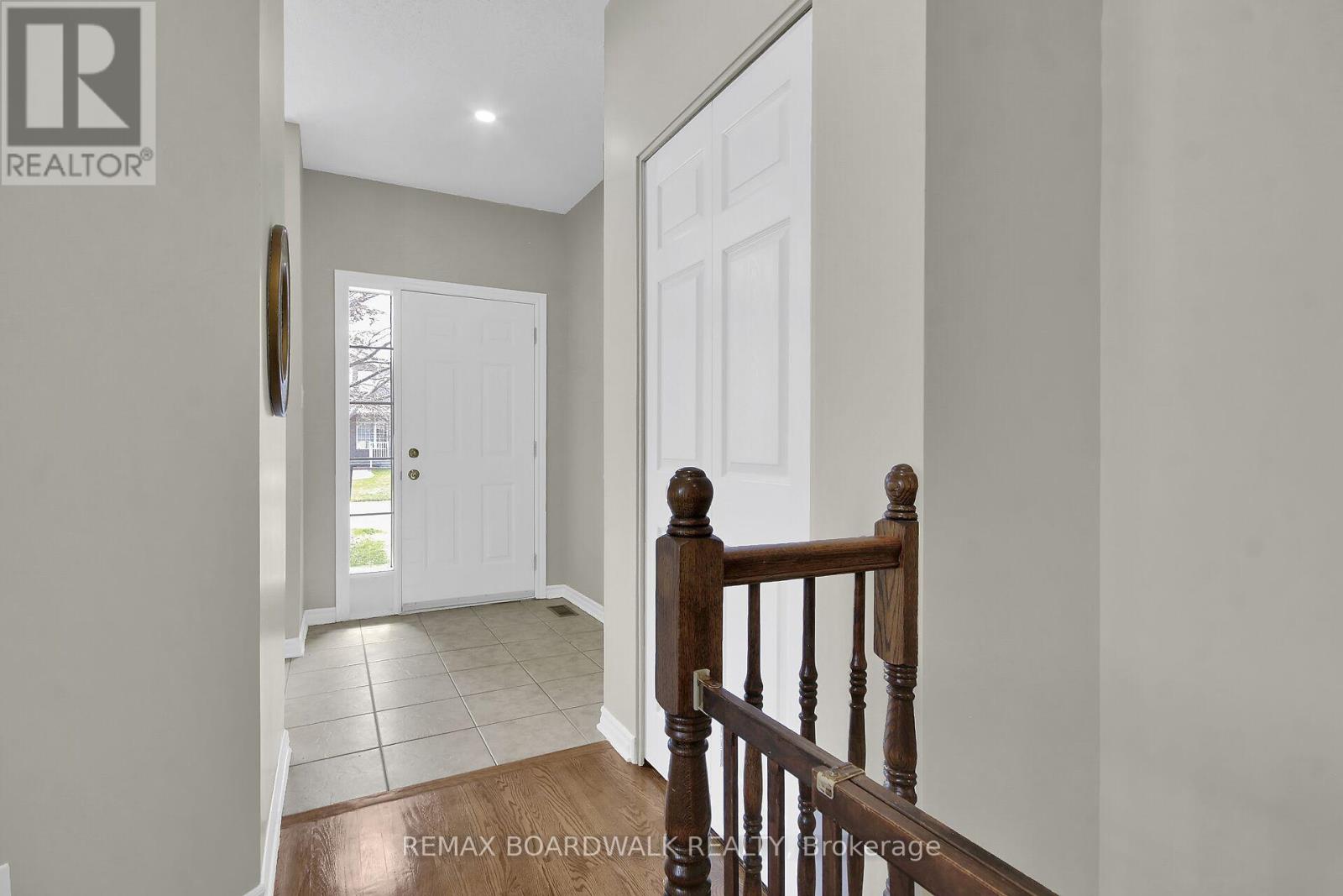 48 Maricona Way, Ottawa, Ontario  K2T 1H2 - Photo 7 - X13467674