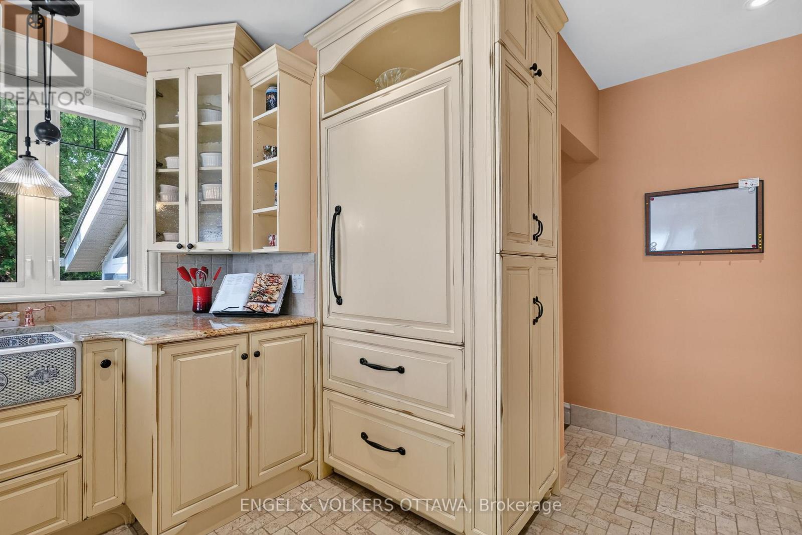 246 Mountbatten Avenue, Ottawa, Ontario  K1H 7L8 - Photo 16 - X13467812