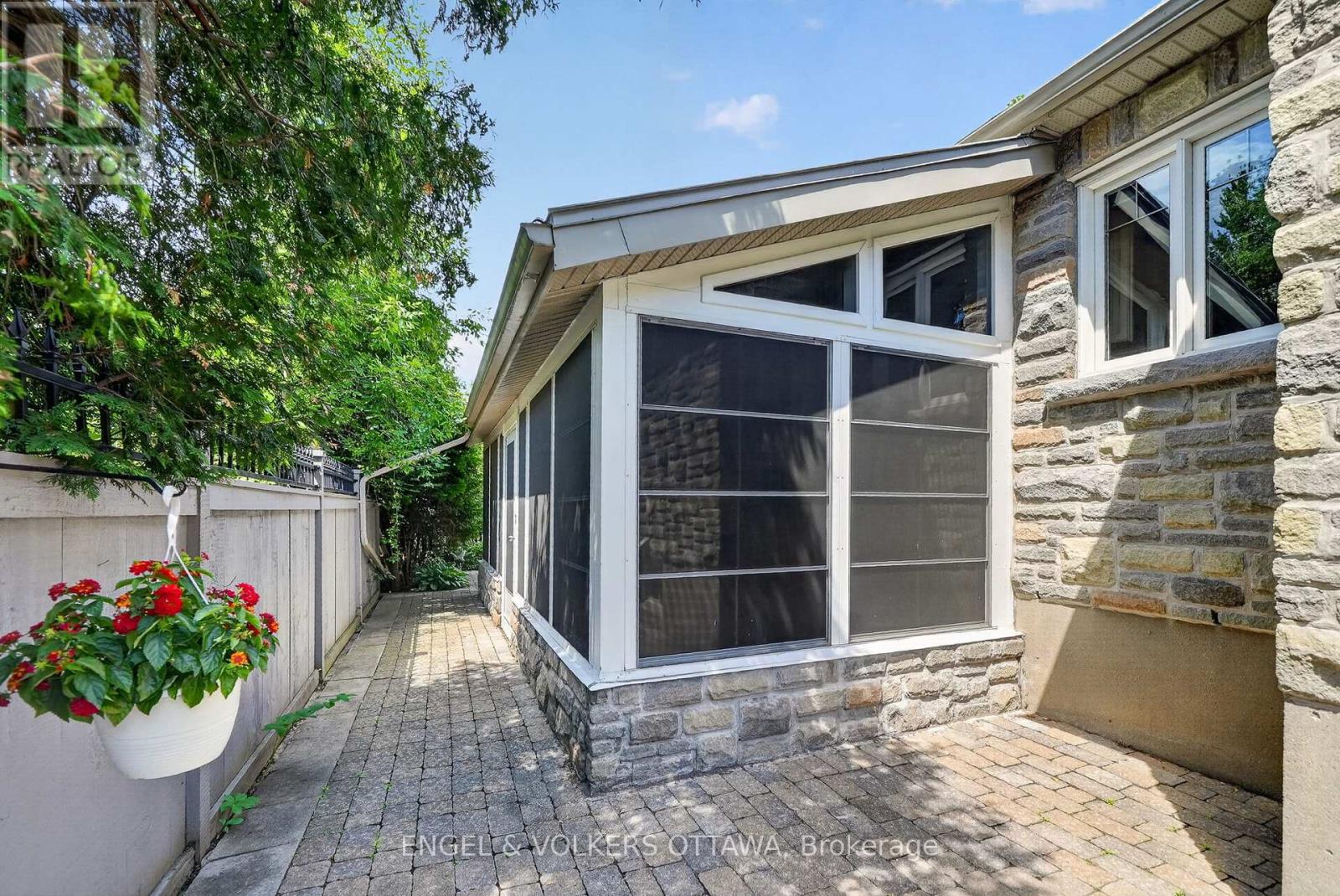 246 Mountbatten Avenue, Ottawa, Ontario  K1H 7L8 - Photo 37 - X13467812