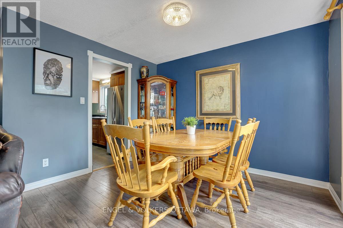 1844 Prestwick Drive, Ottawa, Ontario  K1E 2T3 - Photo 12 - X13467838