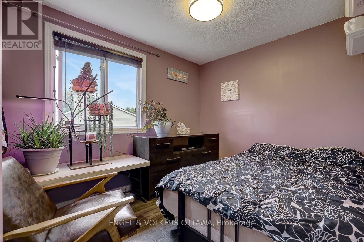 1844 Prestwick Drive, Ottawa, Ontario  K1E 2T3 - Photo 32 - X13467838