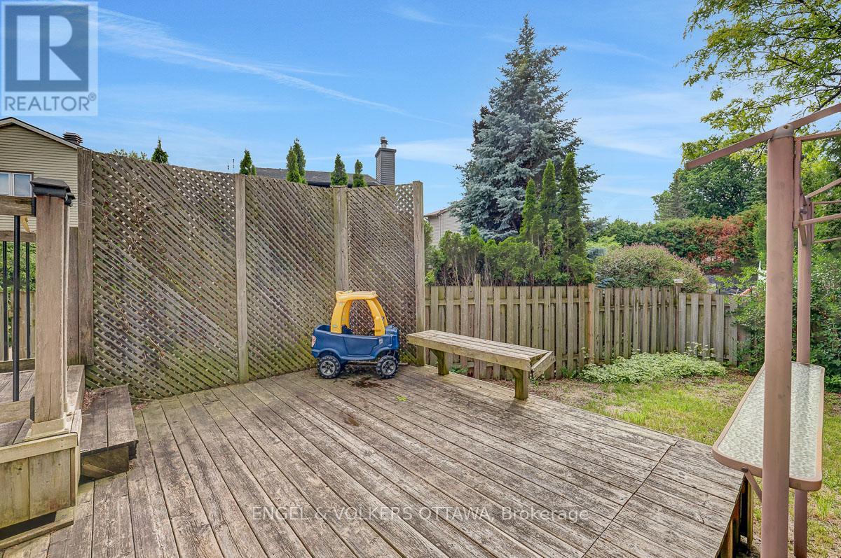 1844 Prestwick Drive, Ottawa, Ontario  K1E 2T3 - Photo 41 - X13467838