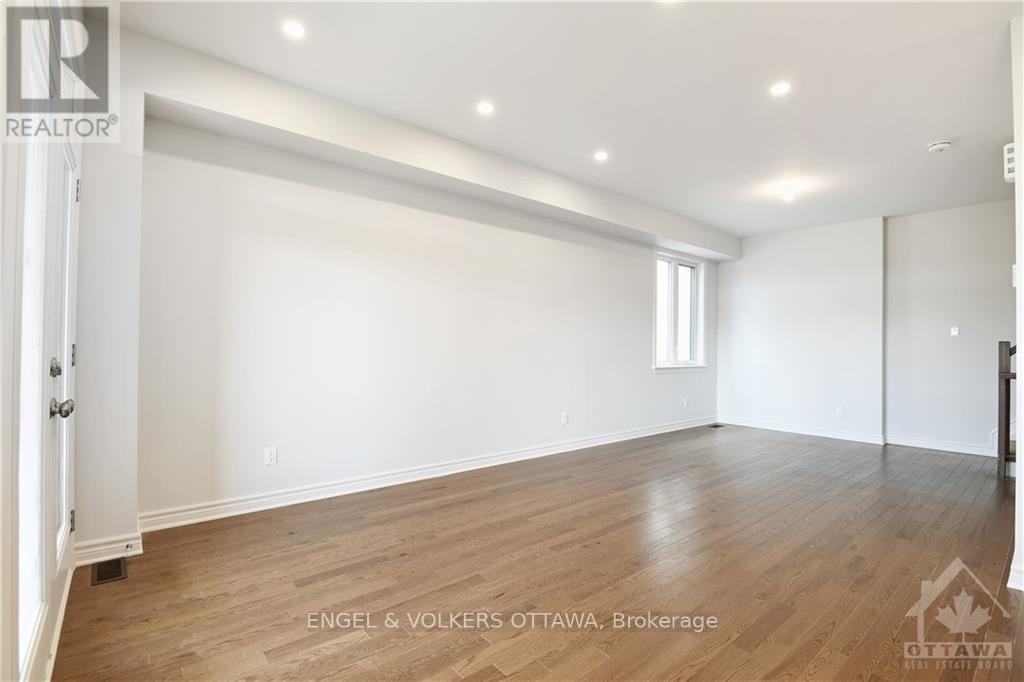 18 Verglas Lane, Ottawa, Ontario  K1W 0P5 - Photo 13 - X13467882