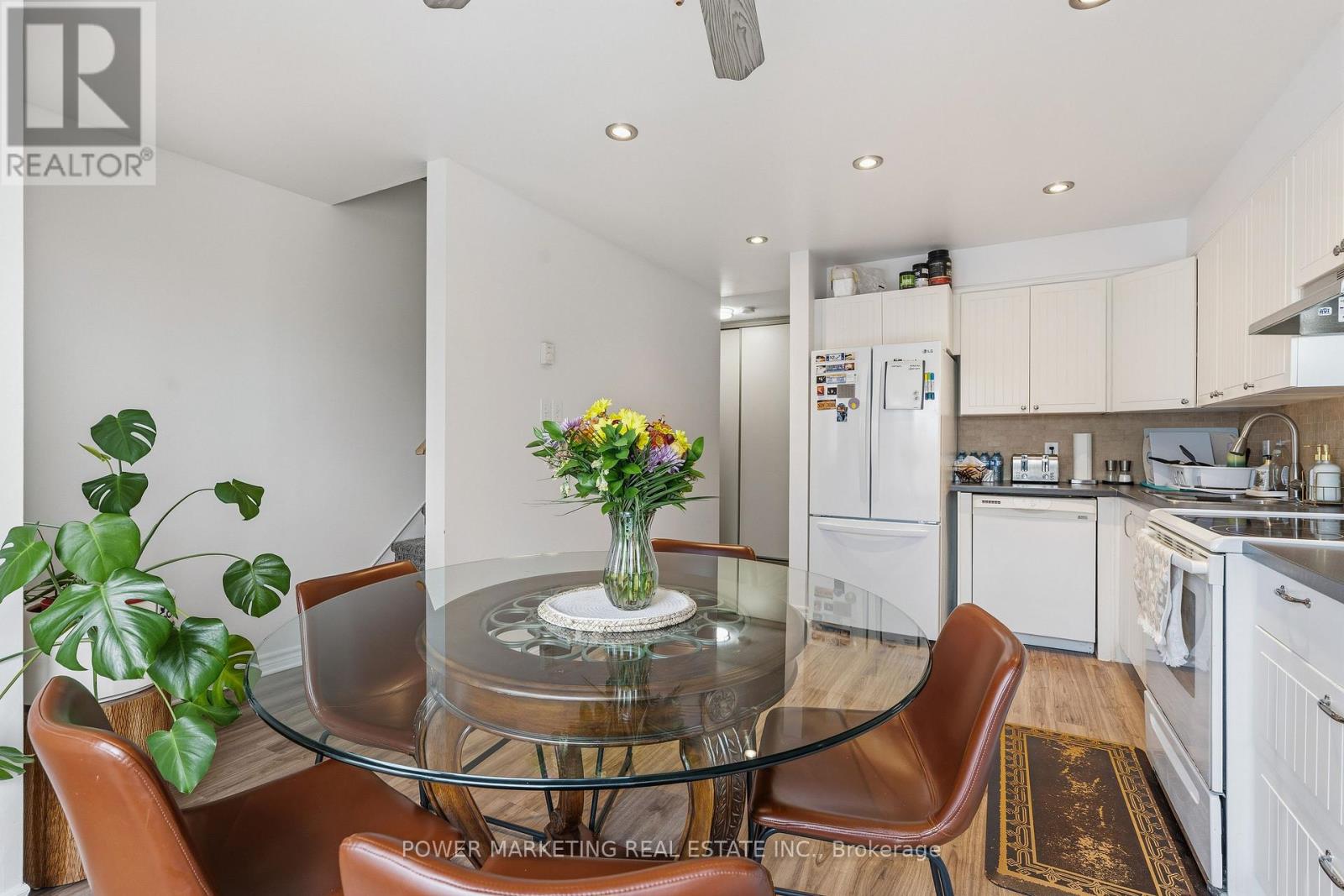 160 Rushford Private, Ottawa, Ontario  K1T 3C8 - Photo 10 - X13467938