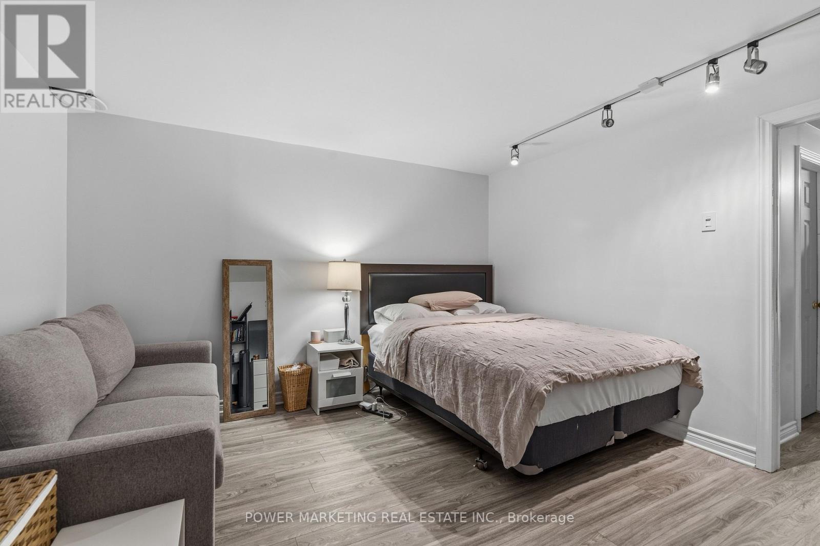 160 Rushford Private, Ottawa, Ontario  K1T 3C8 - Photo 16 - X13467938