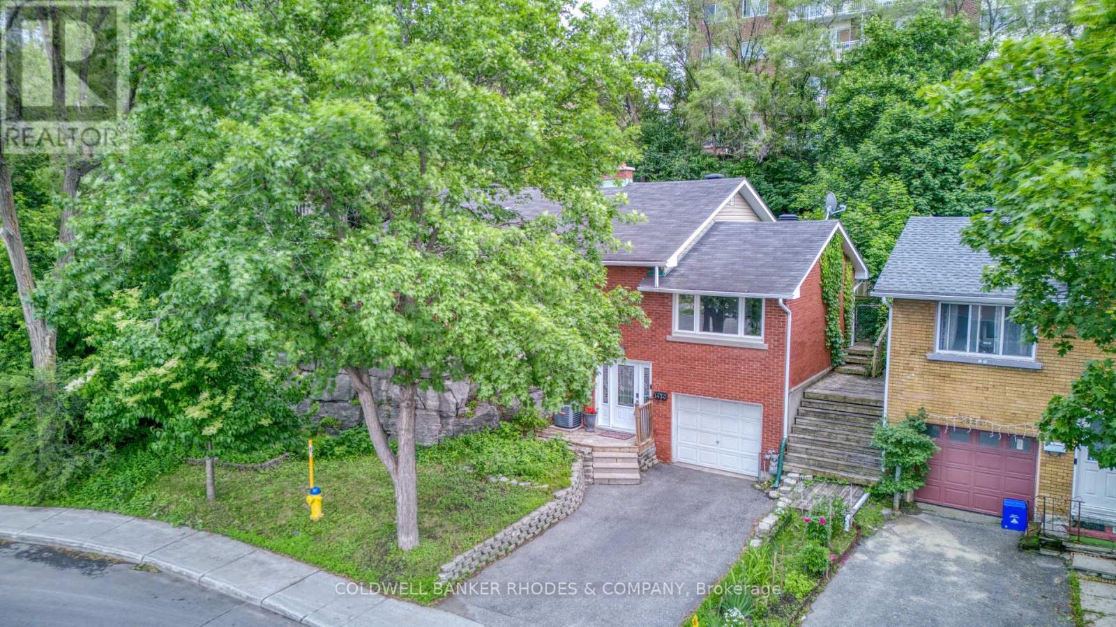 1430 Edgecliffe Avenue, Ottawa, Ontario  K1Z 8G1 - Photo 2 - X13467962