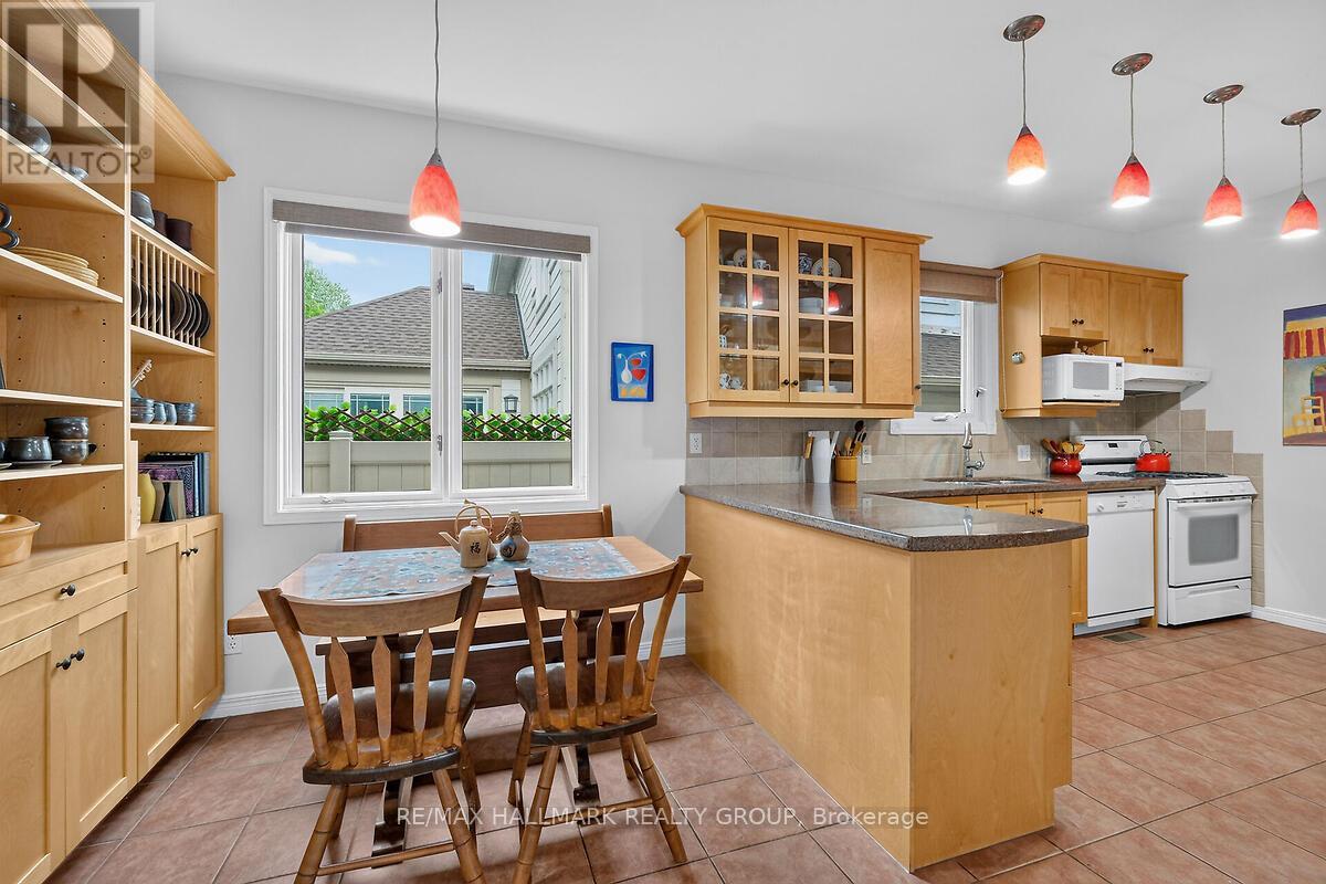 51 Castlethorpe Crescent, Ottawa, Ontario  K2G 5P9 - Photo 11 - X13467964