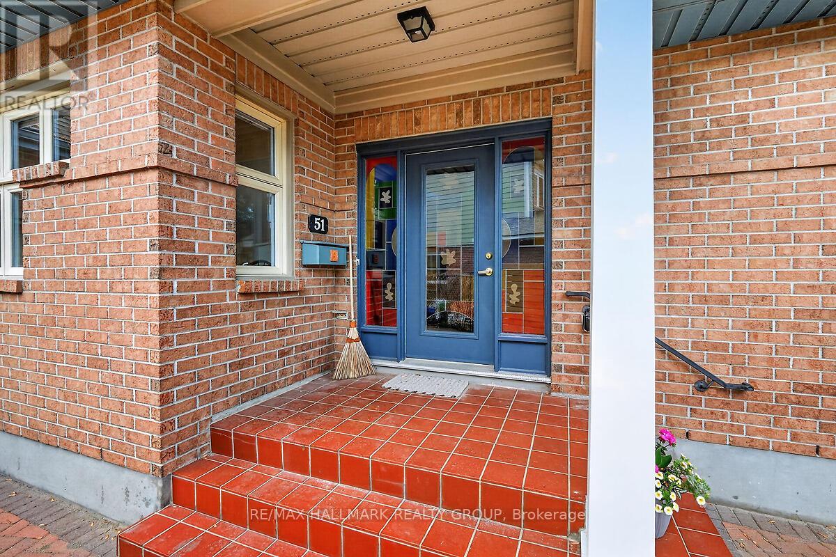 51 Castlethorpe Crescent, Ottawa, Ontario  K2G 5P9 - Photo 4 - X13467964