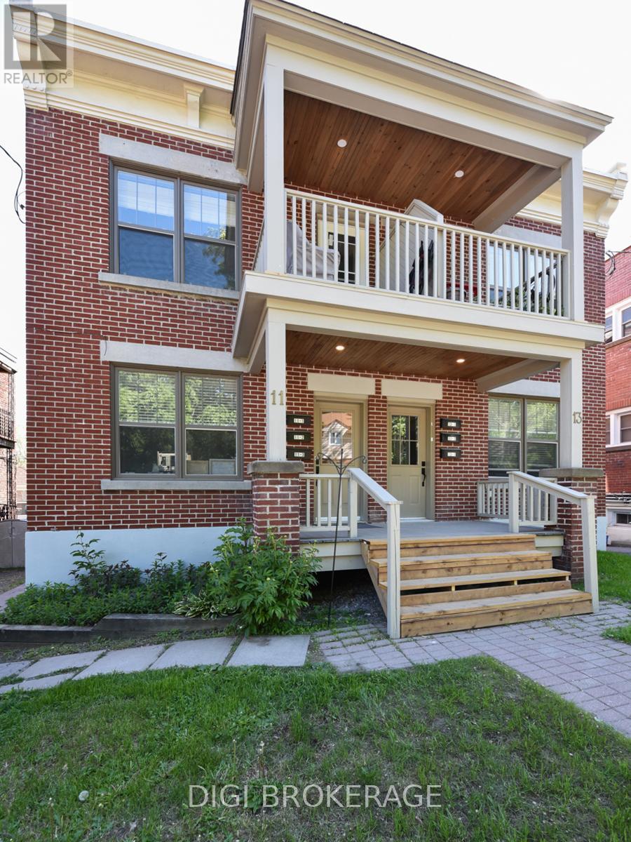 11 #'s1-3; 13 #'s 1-3 - 13 Acacia Avenue, Ottawa, Ontario  K1M 0P3 - Photo 1 - X13467972