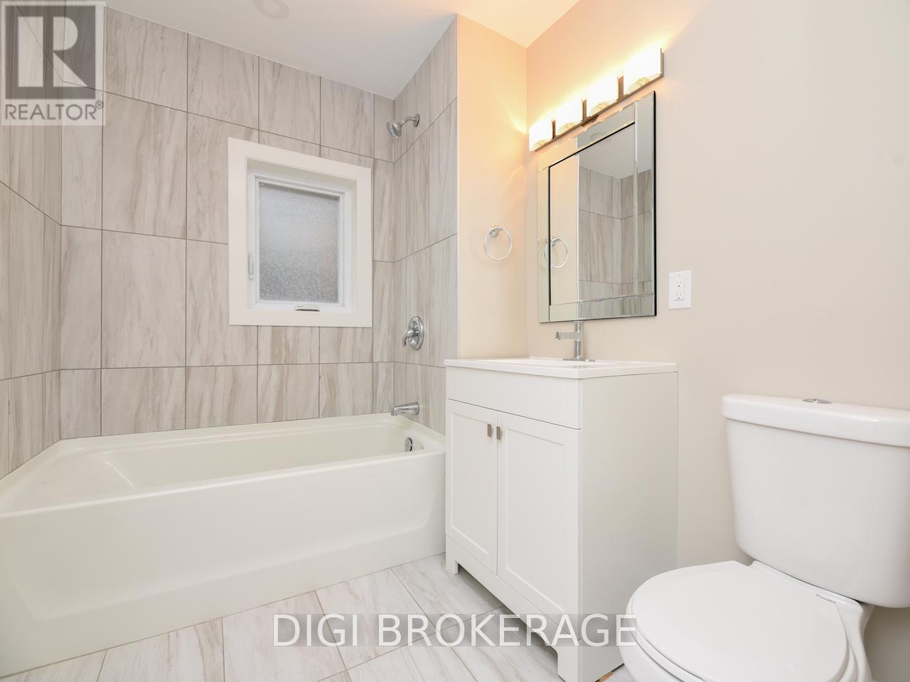 11 #'s1-3; 13 #'s 1-3 - 13 Acacia Avenue, Ottawa, Ontario  K1M 0P3 - Photo 8 - X13467972