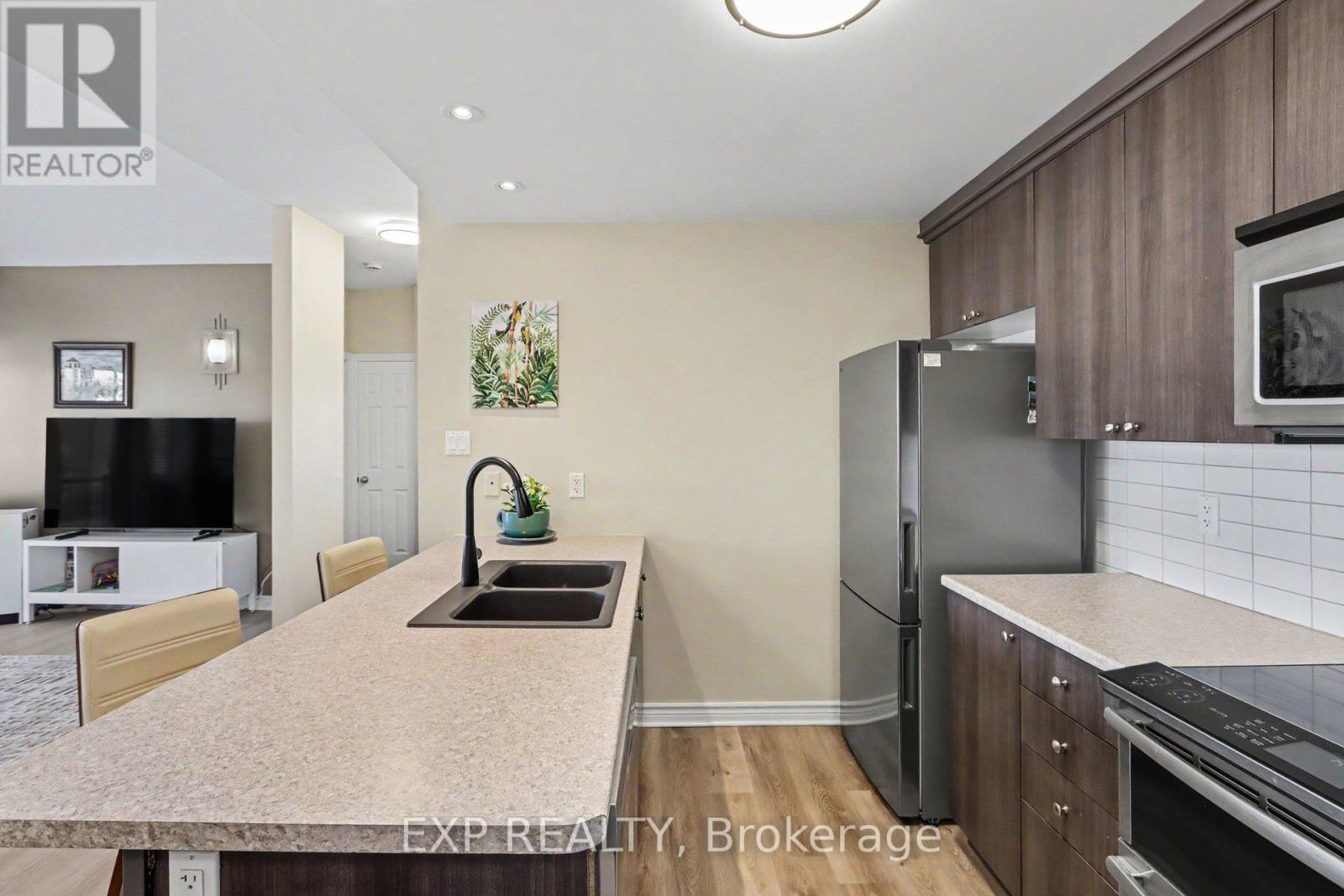 J - 135 Harthill Way, Ottawa, Ontario  K2J 5V1 - Photo 12 - X13461534
