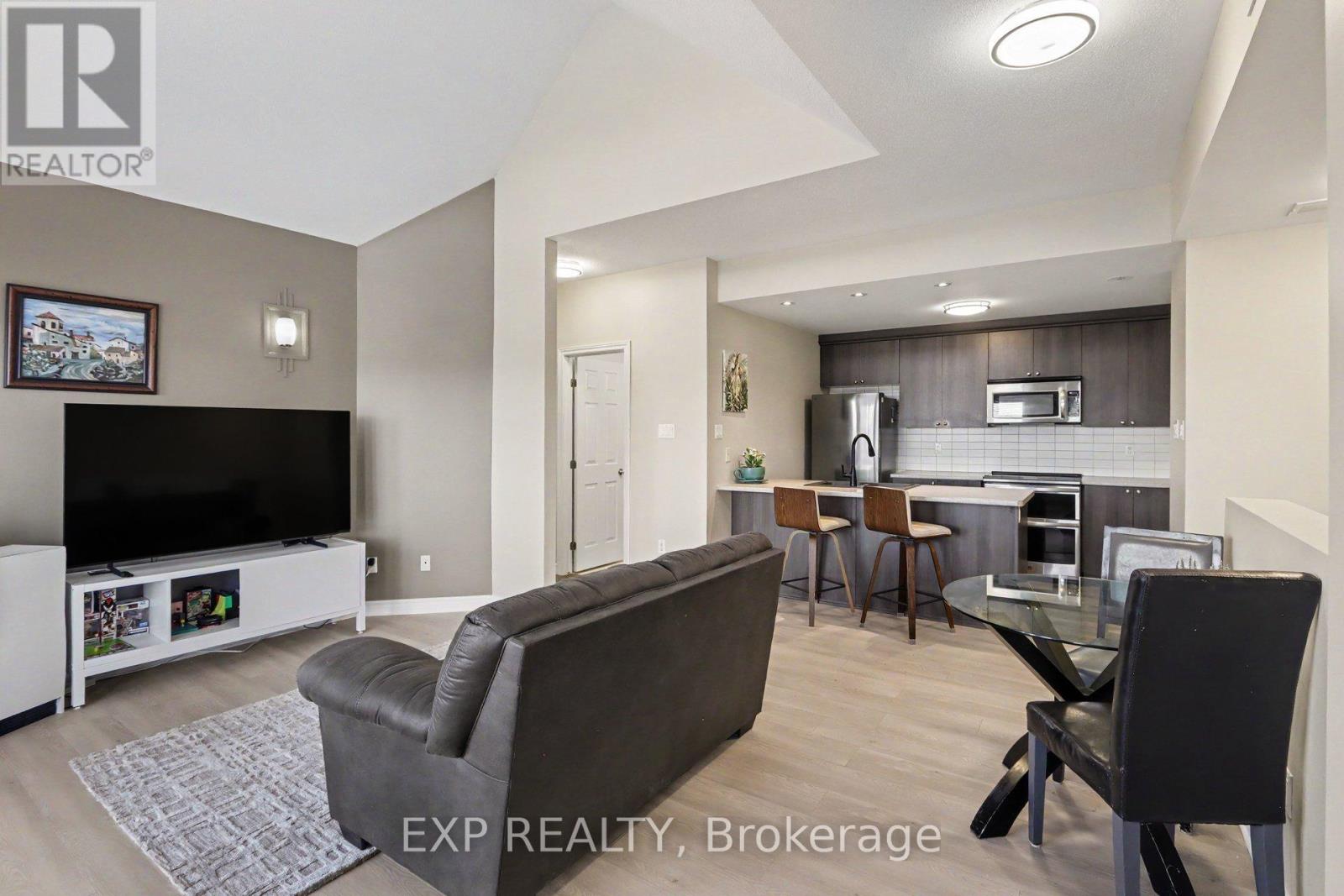 J - 135 Harthill Way, Ottawa, Ontario  K2J 5V1 - Photo 7 - X13461534
