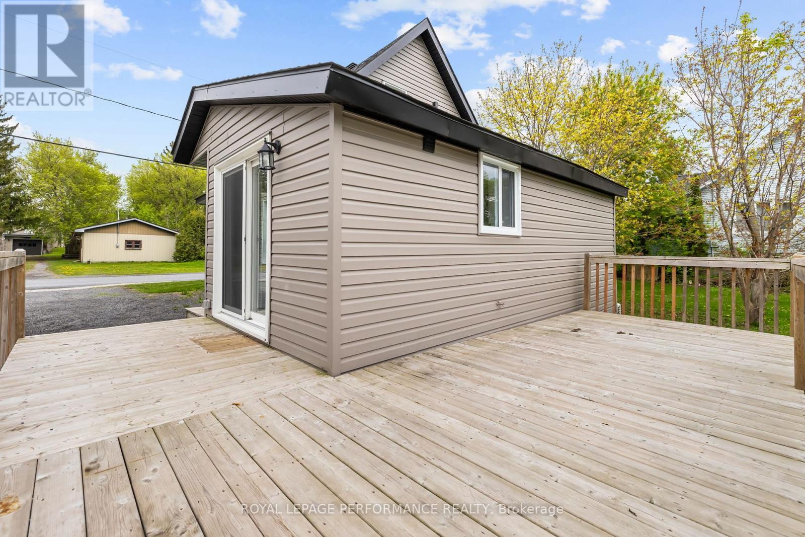 6 Spring Street, North Glengarry, Ontario  K0C 1T0 - Photo 28 - X13468140