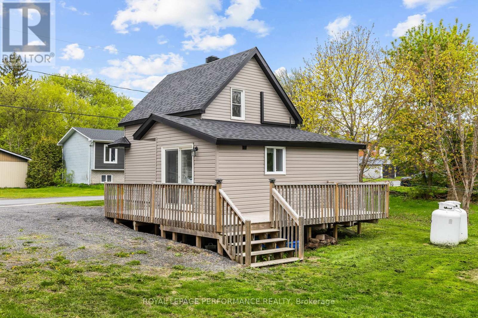 6 Spring Street, North Glengarry, Ontario  K0C 1T0 - Photo 30 - X13468140