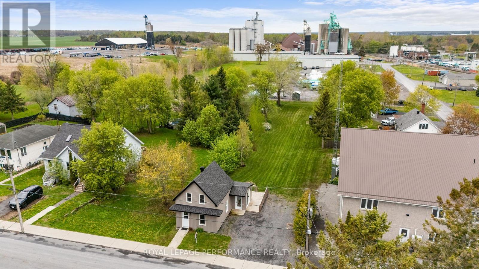6 Spring Street, North Glengarry, Ontario  K0C 1T0 - Photo 39 - X13468140
