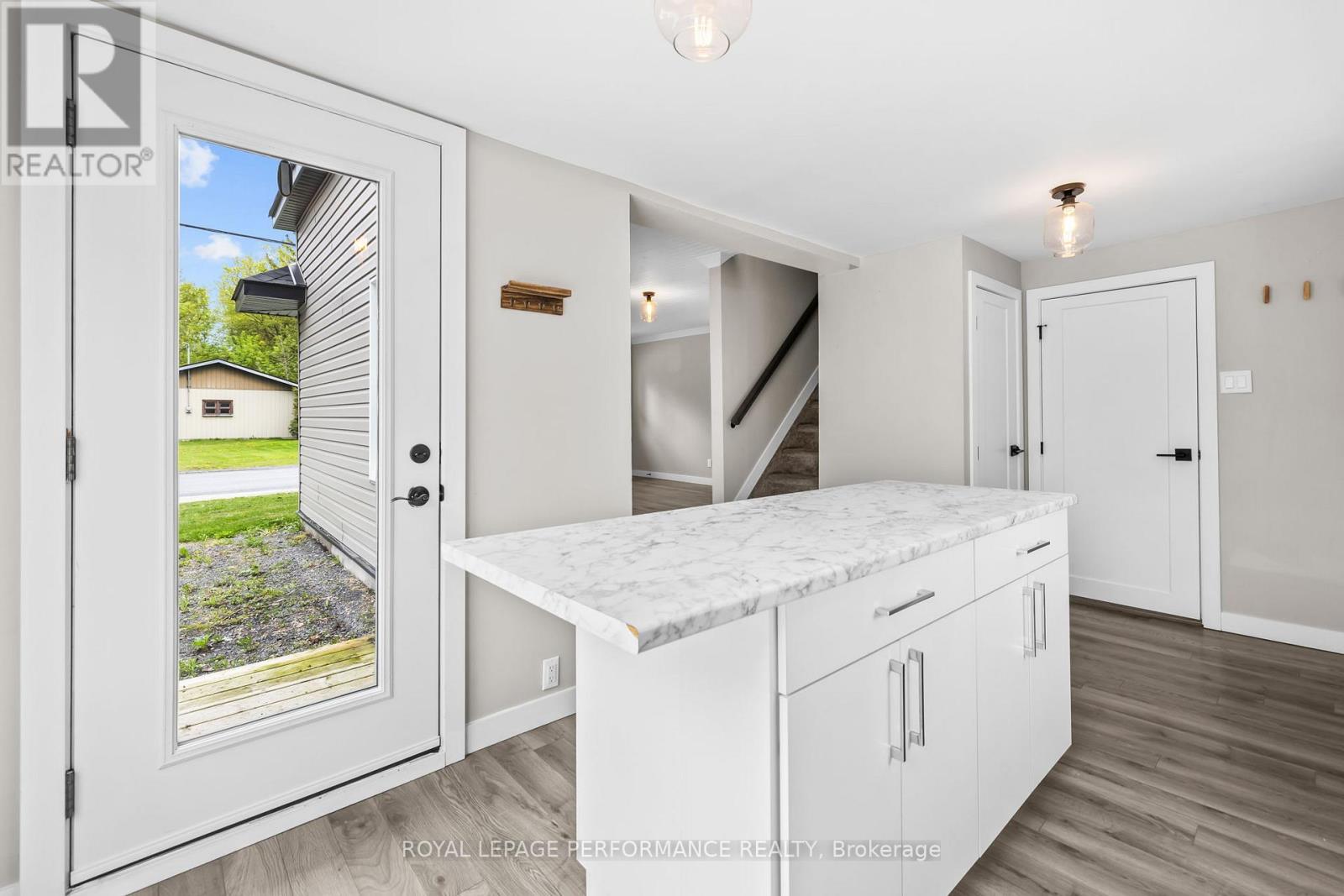 6 Spring Street, North Glengarry, Ontario  K0C 1T0 - Photo 8 - X13468140