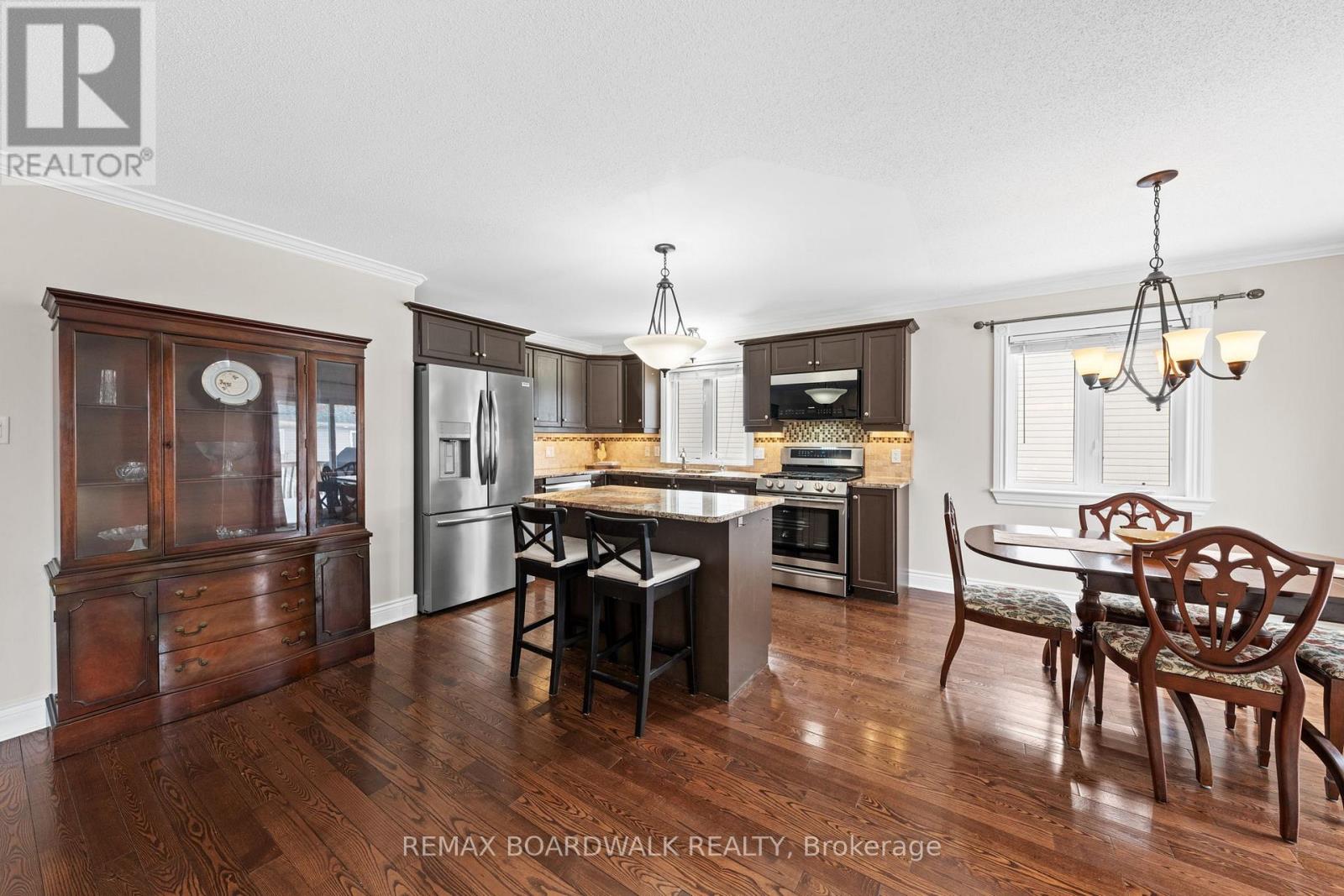 110 Templeton Court, North Grenville, Ontario  K0G 1J0 - Photo 8 - X13468258