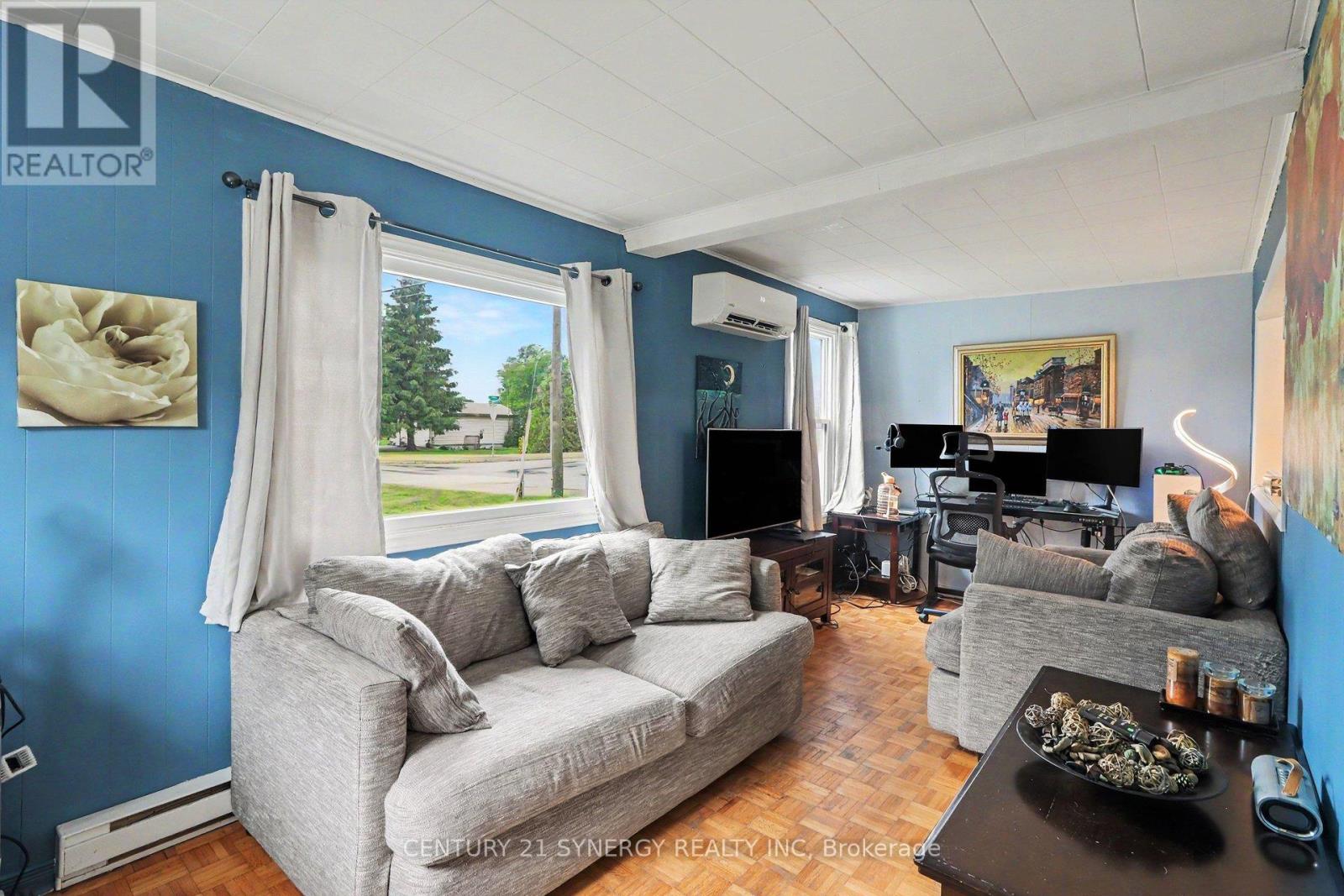 205 St Joseph Street, Alfred And Plantagenet, Ontario  K0B 1A0 - Photo 10 - X13468438