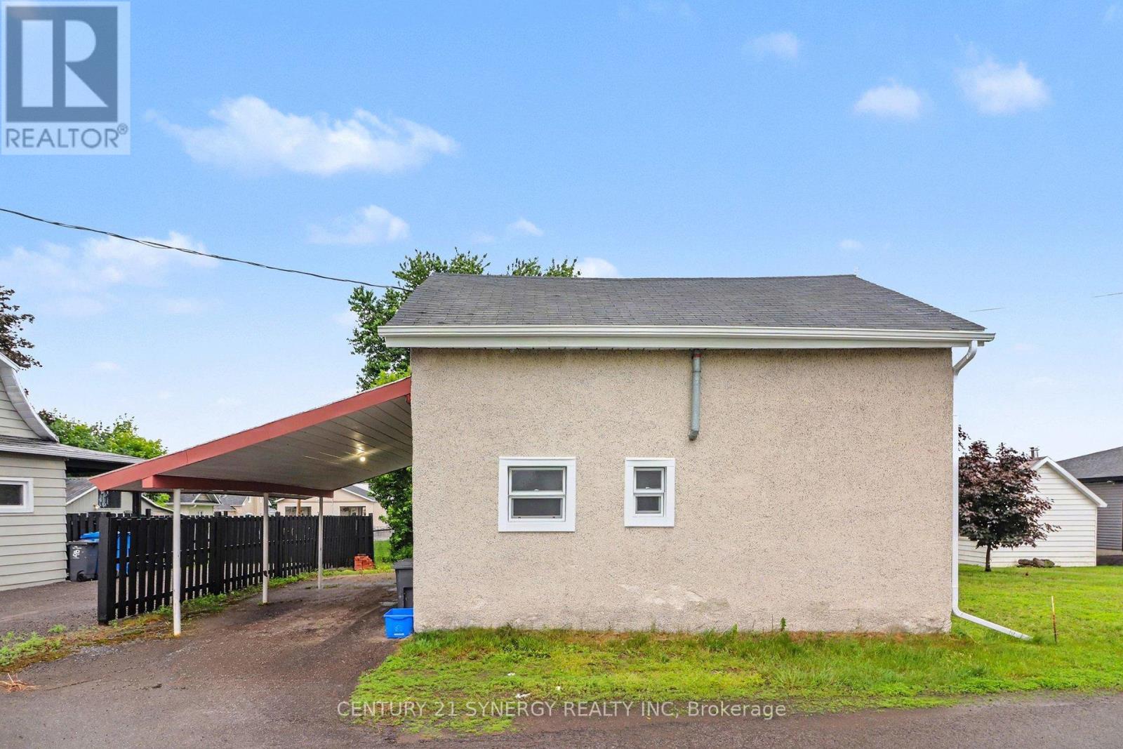 205 St Joseph Street, Alfred And Plantagenet, Ontario  K0B 1A0 - Photo 3 - X13468438