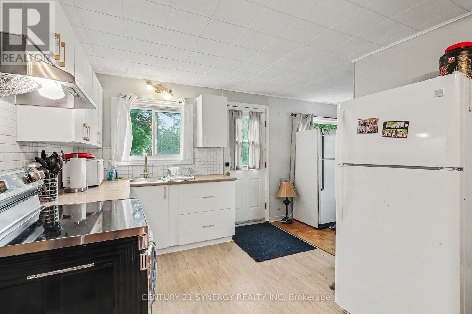 205 St Joseph Street, Alfred And Plantagenet, Ontario  K0B 1A0 - Photo 8 - X13468438