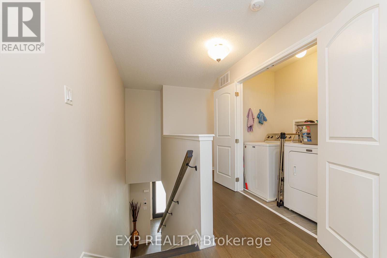 822 Horseshoe Falls Way, Ottawa, Ontario  K2J 6P5 - Photo 10 - X13468550