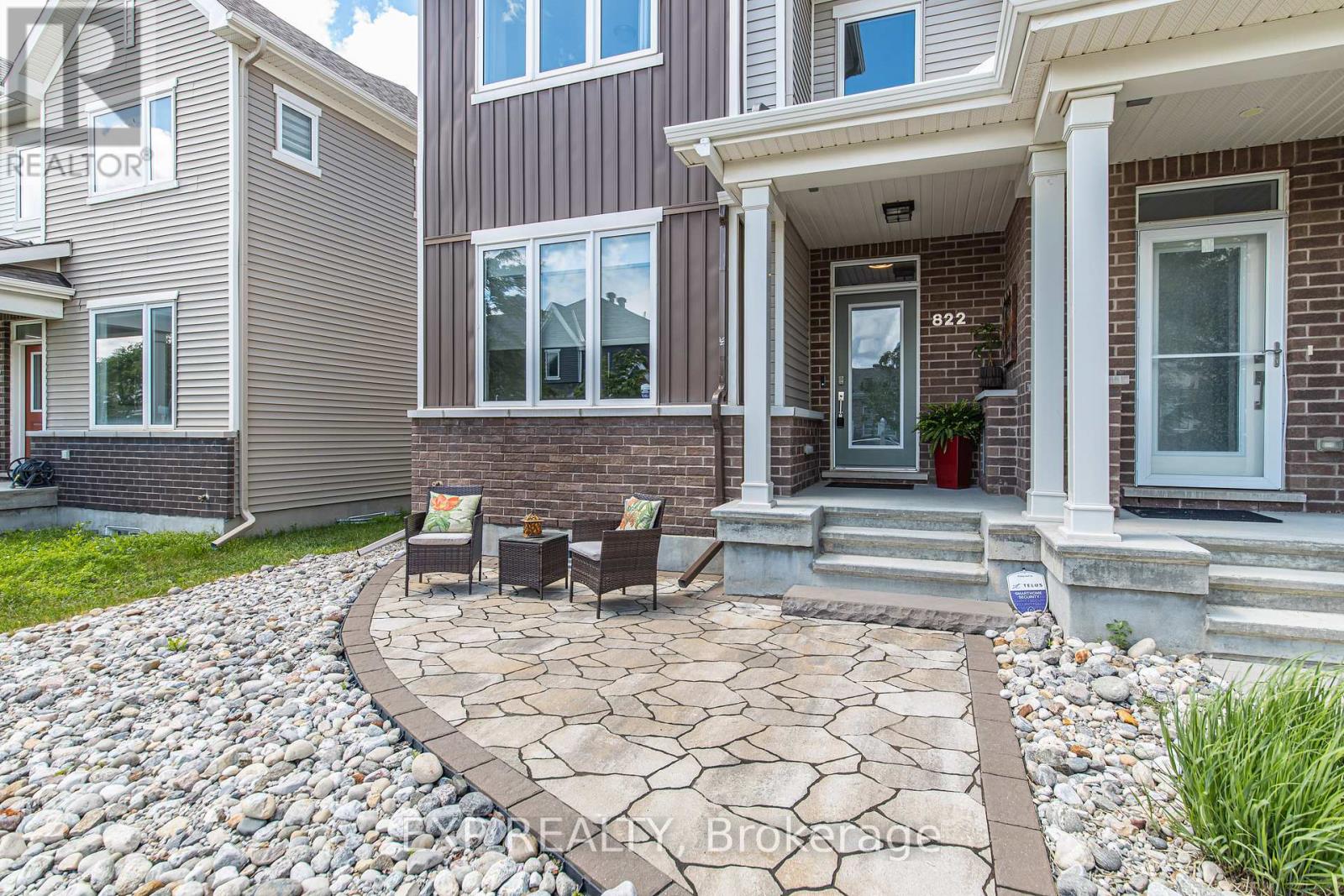 822 Horseshoe Falls Way, Ottawa, Ontario  K2J 6P5 - Photo 2 - X13468550