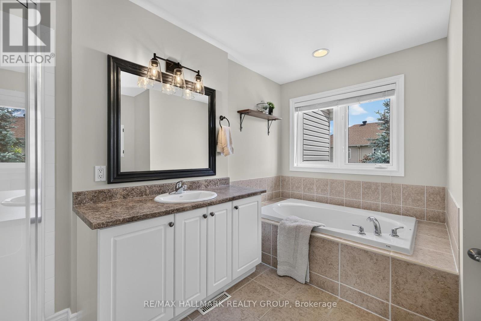 460 Grey Seal Circle, Ottawa, Ontario  K1V 2H7 - Photo 33 - X13468568