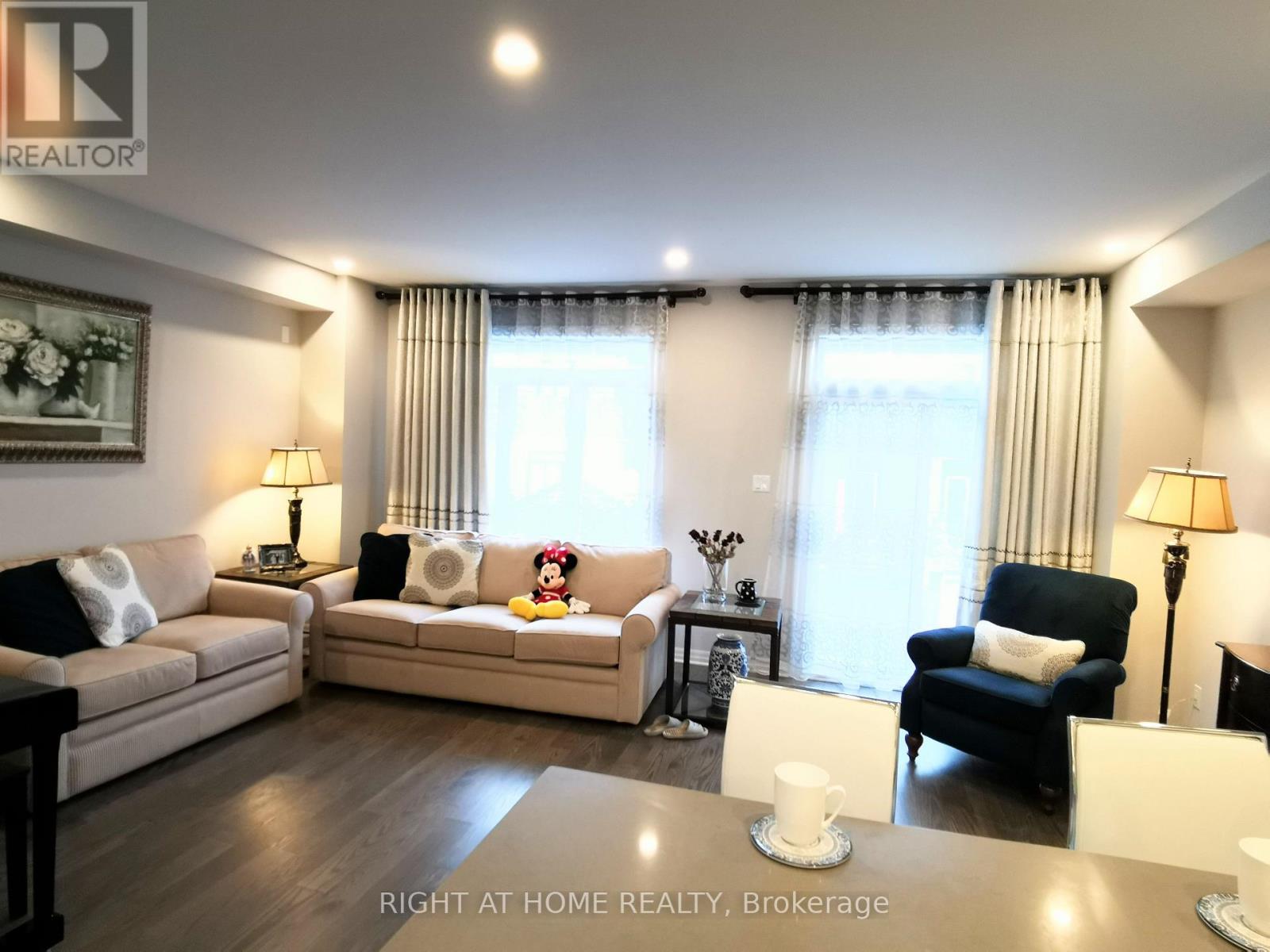 321 Lysander Place, Ottawa, Ontario  K1K 3X8 - Photo 12 - X13468614