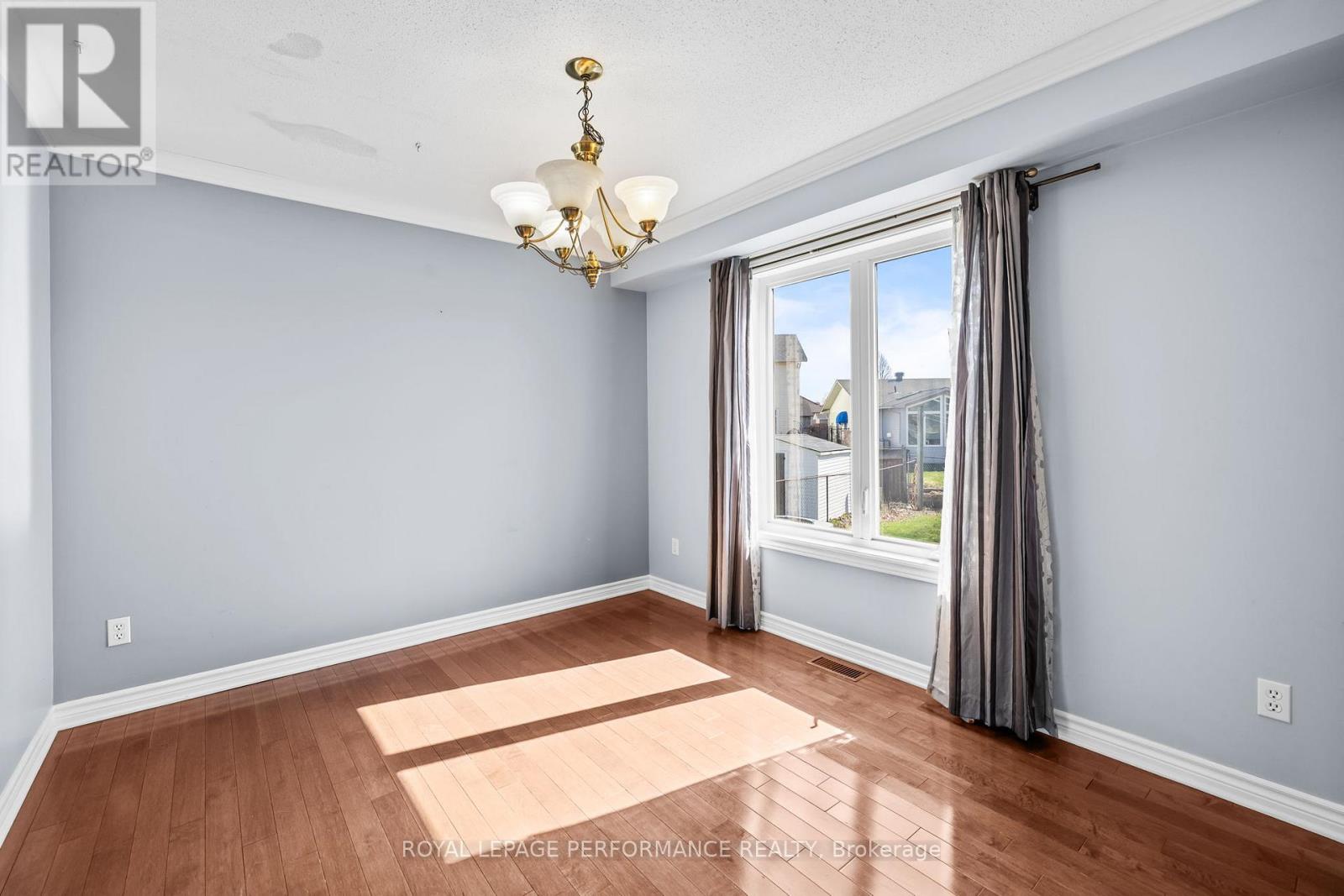 54 Lapointe Boulevard, Russell, Ontario  K0A 1W0 - Photo 15 - X13468644