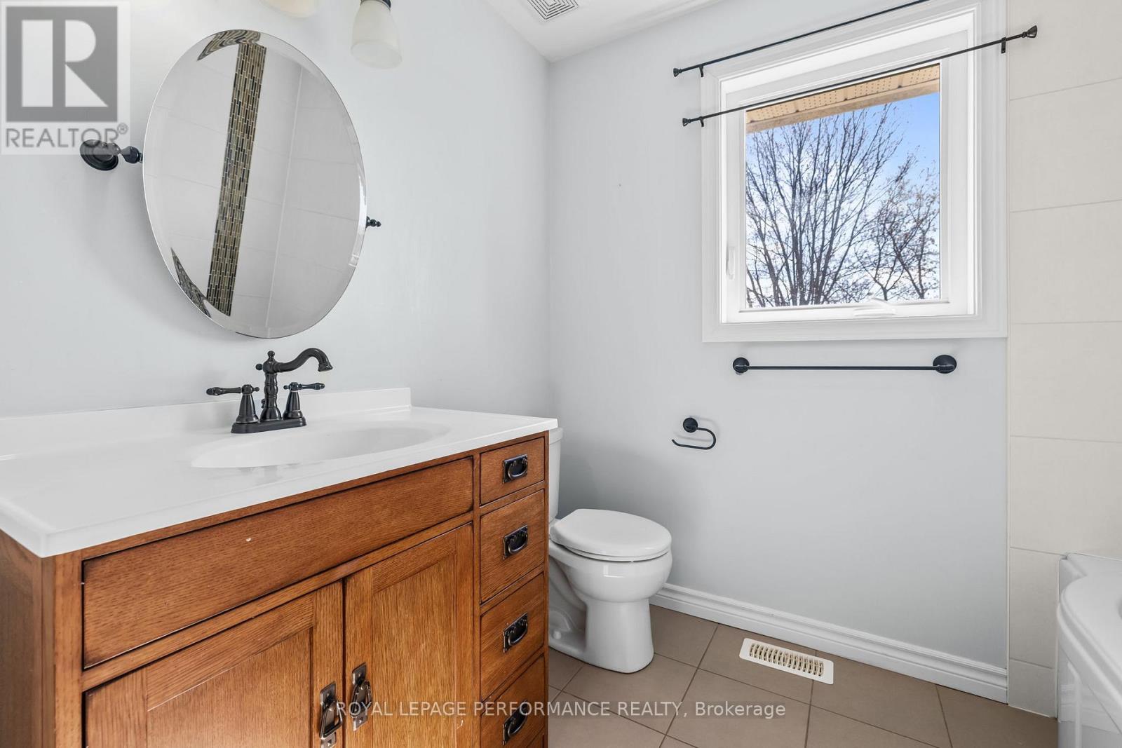 54 Lapointe Boulevard, Russell, Ontario  K0A 1W0 - Photo 26 - X13468644
