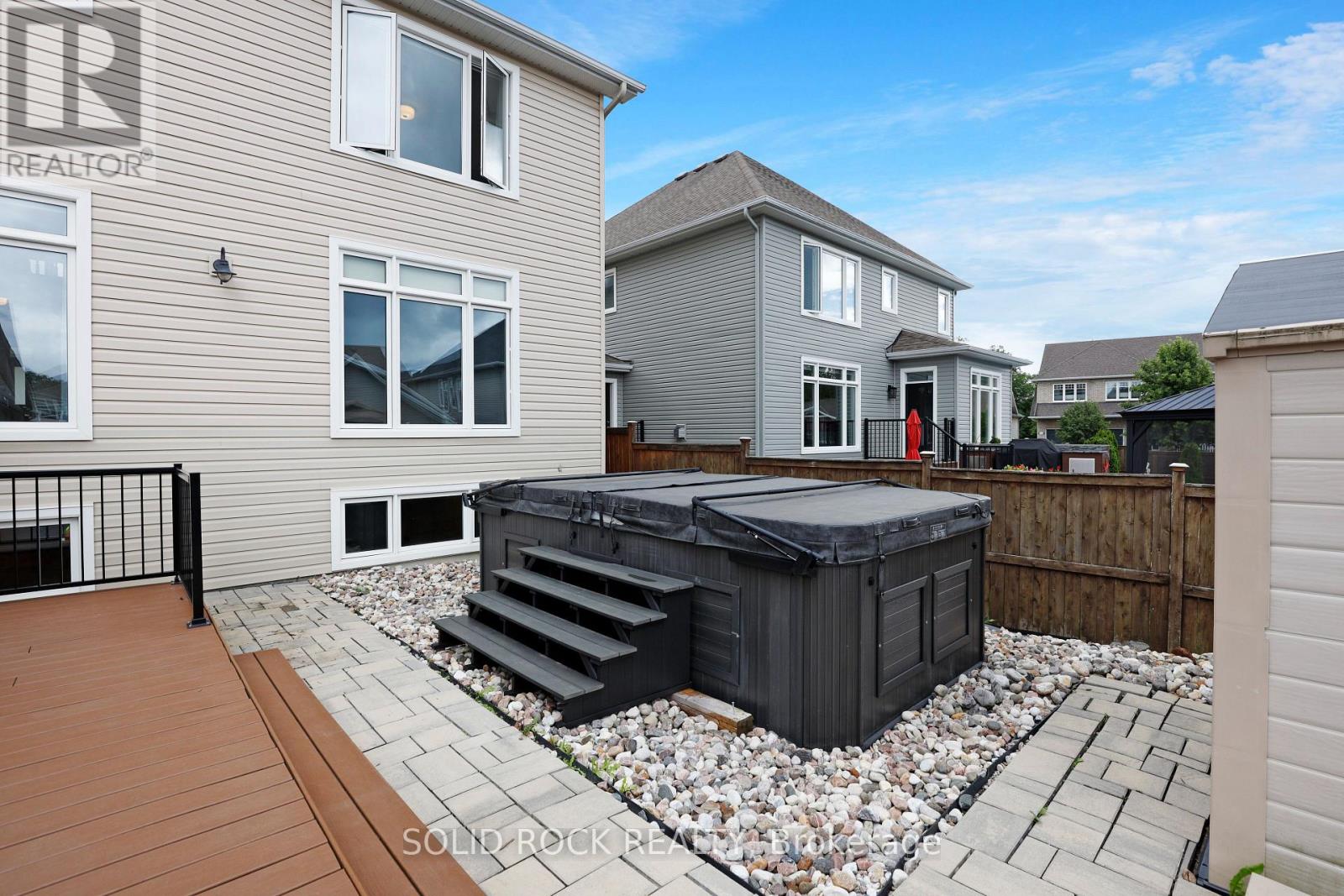 703 Mashkig Avenue, Ottawa, Ontario  K4A 0Y7 - Photo 40 - X13468700