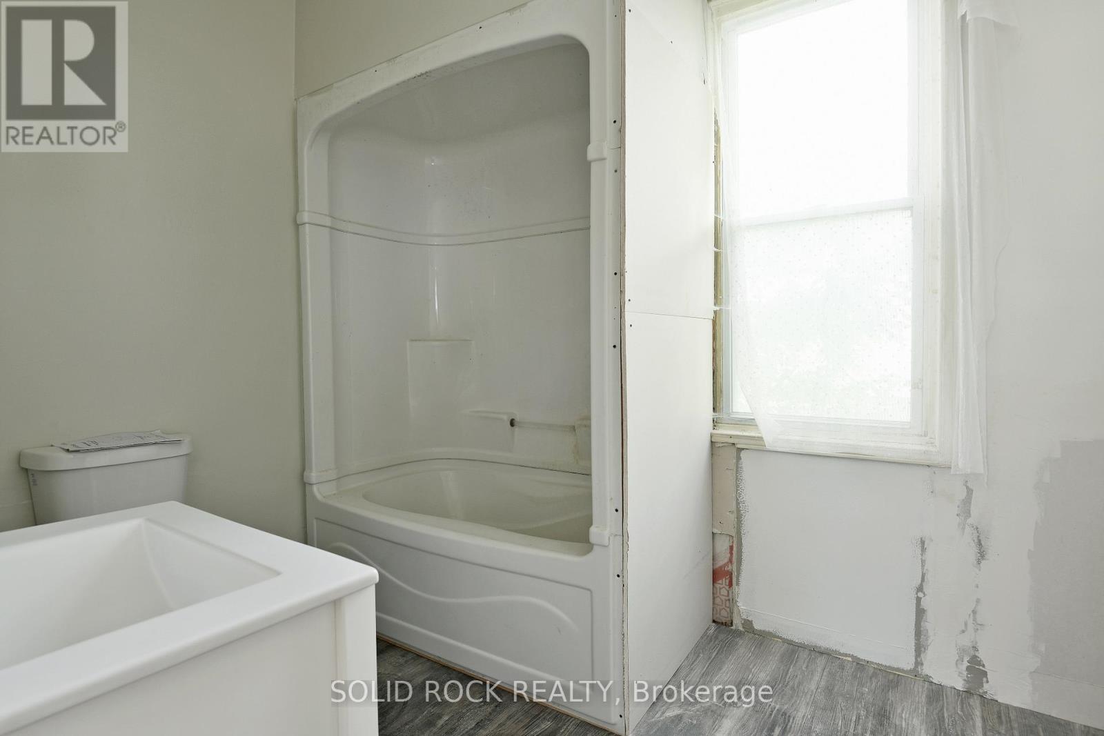 152 Elgin Street W, Arnprior, Ontario  K7S 1N8 - Photo 18 - X13468804