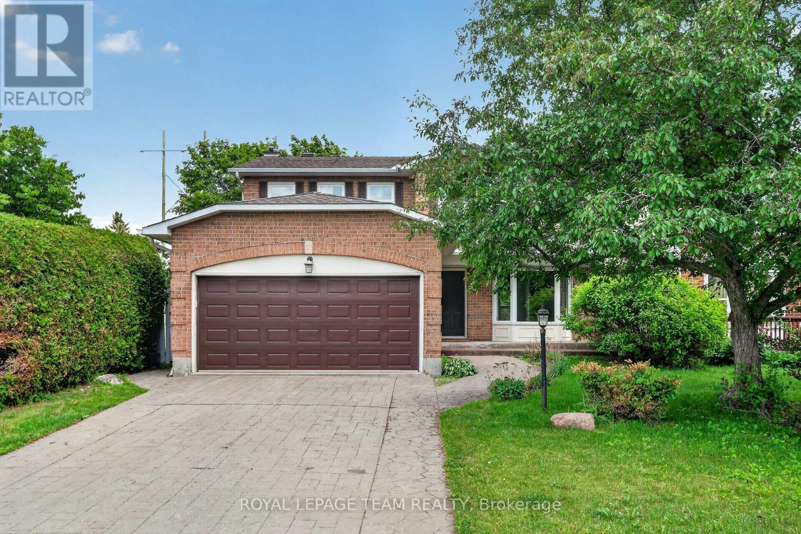 6 Shetland Way, Ottawa, Ontario  K2M 1P5 - Photo 1 - X13468940