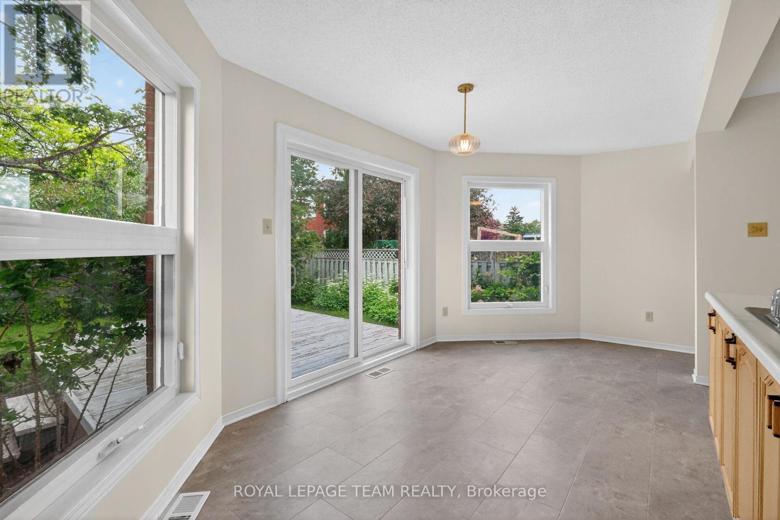 6 Shetland Way, Ottawa, Ontario  K2M 1P5 - Photo 16 - X13468940