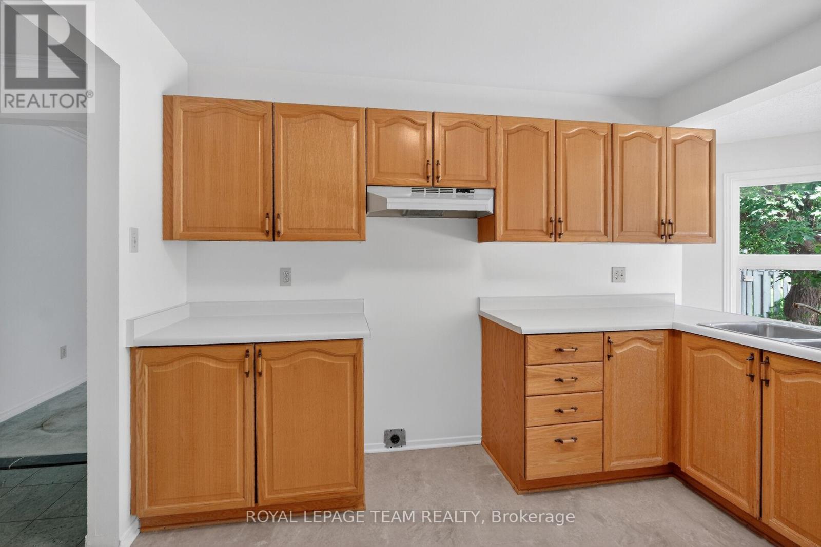 6 Shetland Way, Ottawa, Ontario  K2M 1P5 - Photo 22 - X13468940