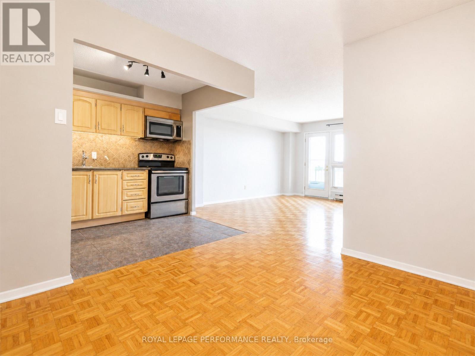 708 - 158c Mcarthur Avenue, Ottawa, Ontario  K1L 8E7 - Photo 7 - X13468966