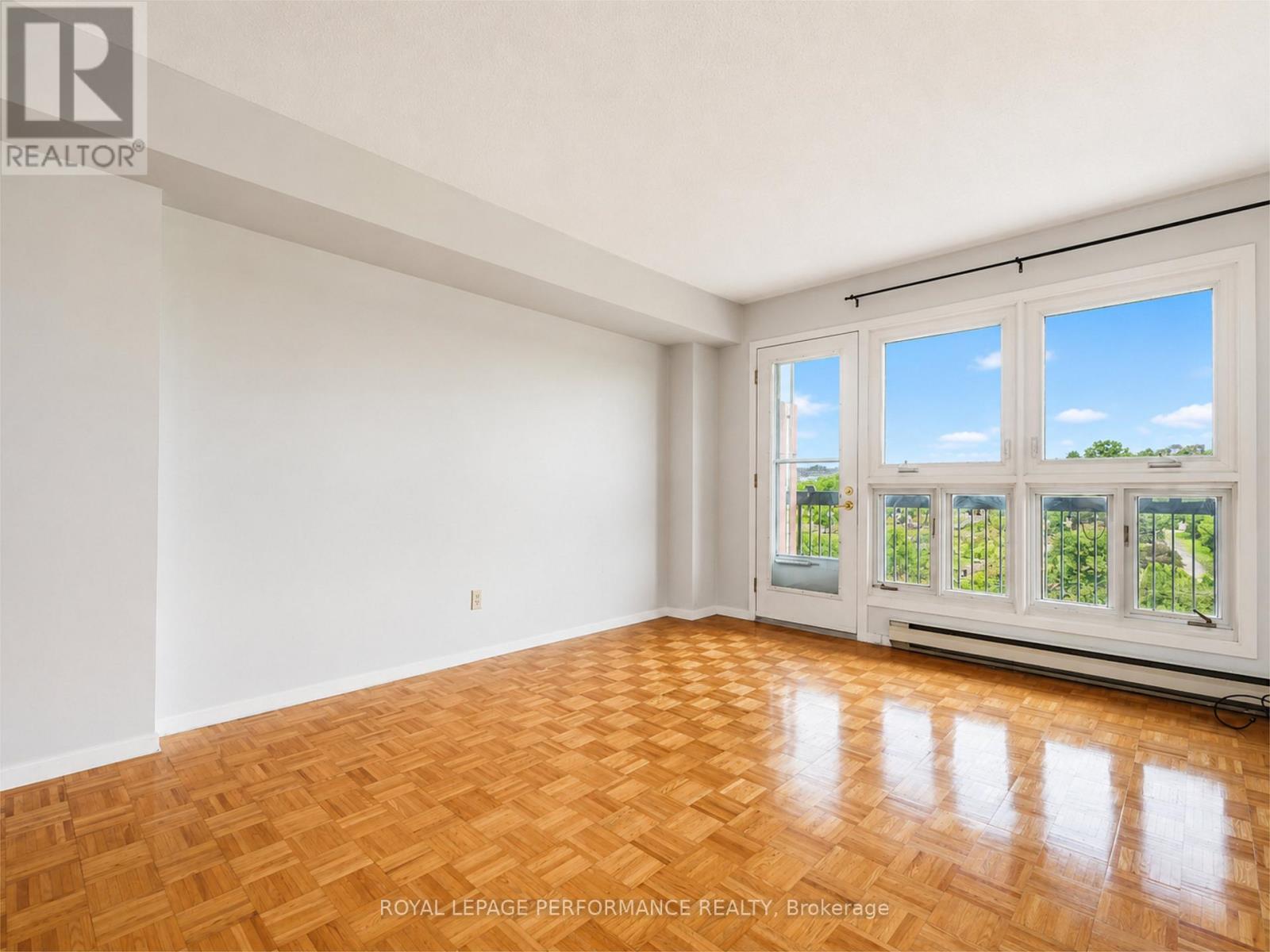 708 - 158c Mcarthur Avenue, Ottawa, Ontario  K1L 8E7 - Photo 9 - X13468966