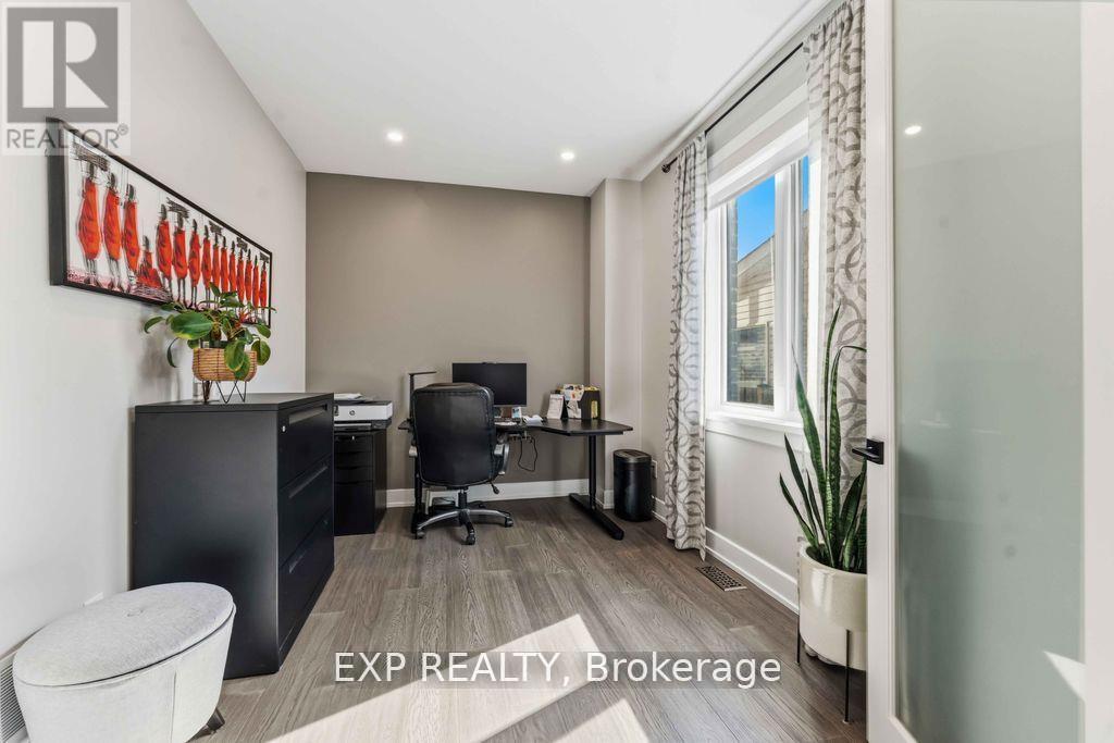937 Falaise Road, Ottawa, Ontario  K2C 0M1 - Photo 11 - X13468986