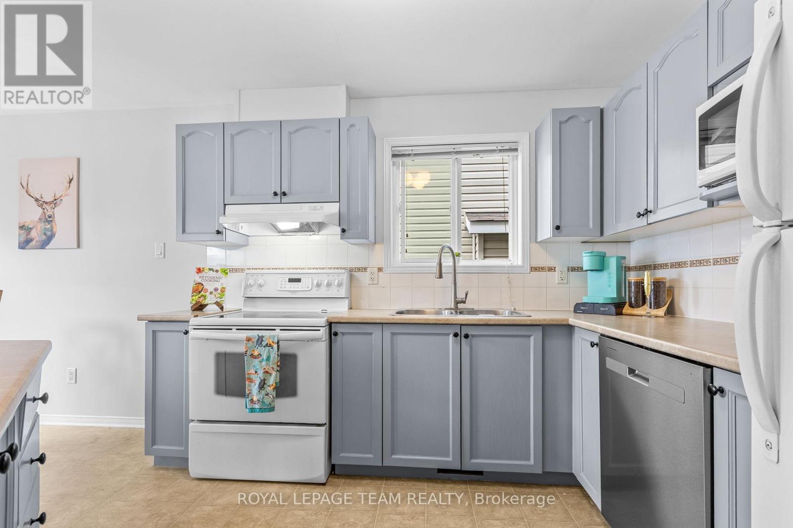 92 Wolff Crescent, Arnprior, Ontario  K7S 0C1 - Photo 4 - X13469000