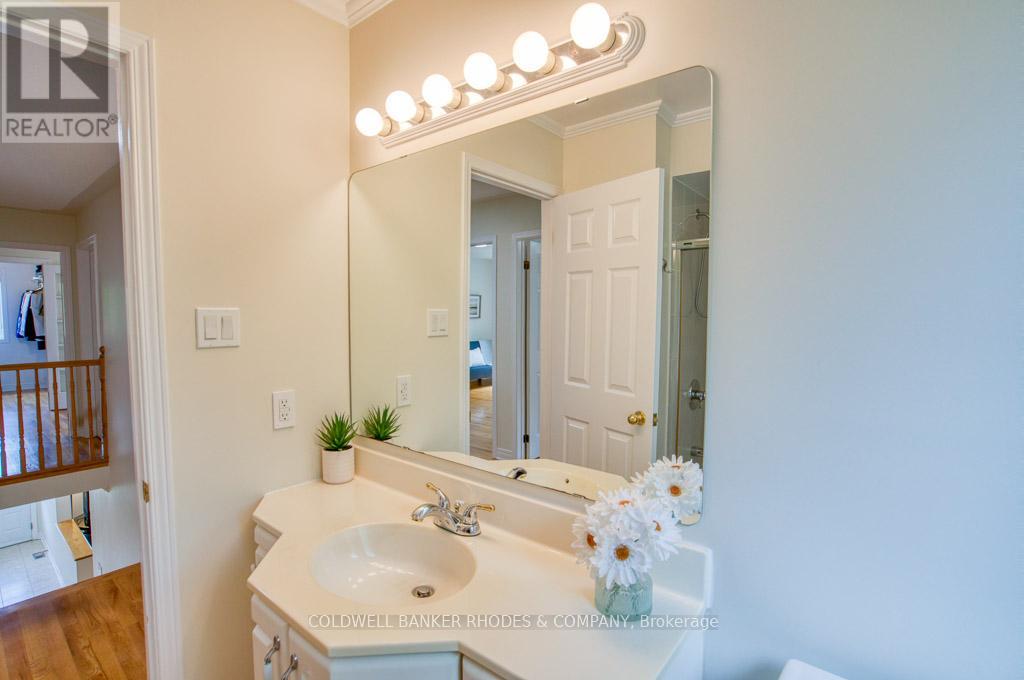 1349 Gaultois Avenue, Ottawa, Ontario  K1C 6G5 - Photo 11 - X13469012