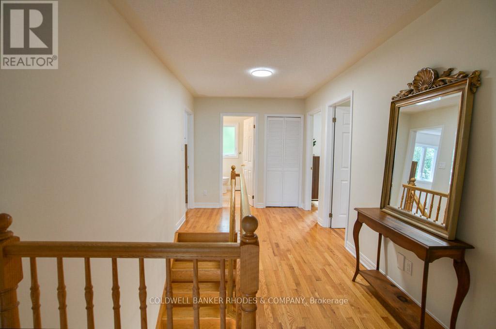 1349 Gaultois Avenue, Ottawa, Ontario  K1C 6G5 - Photo 14 - X13469012