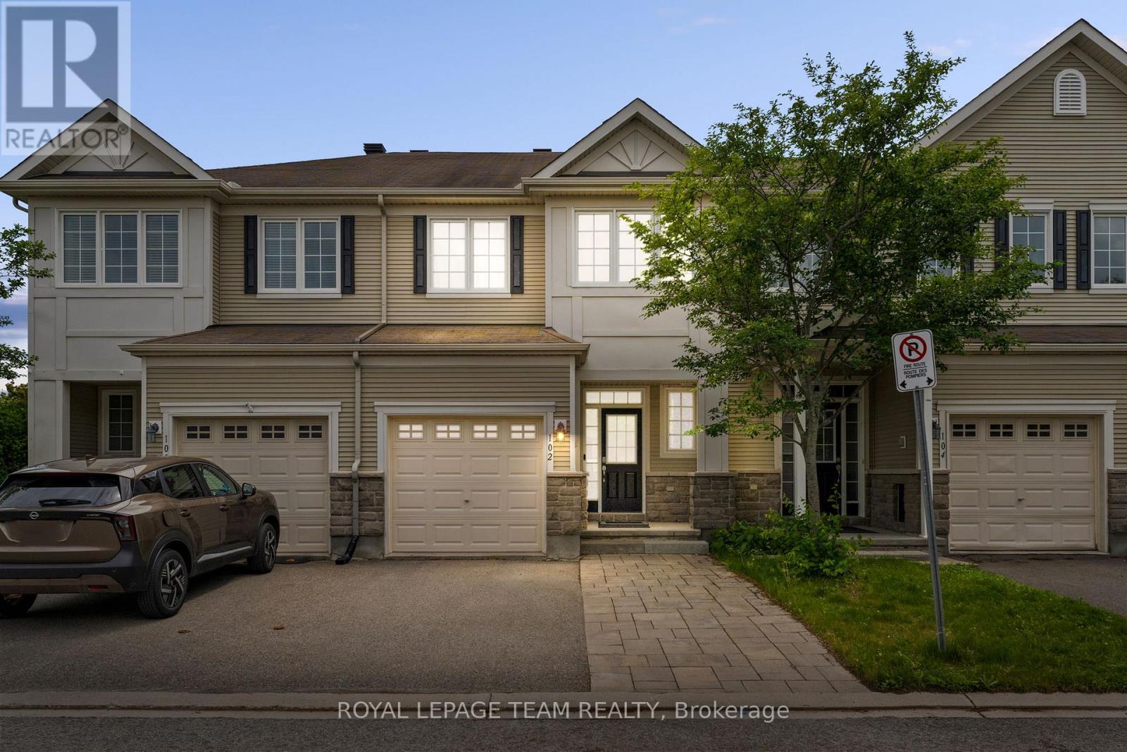 102 Lochnaw Private, Ottawa, Ontario  K2J 5X6 - Photo 1 - X13469064