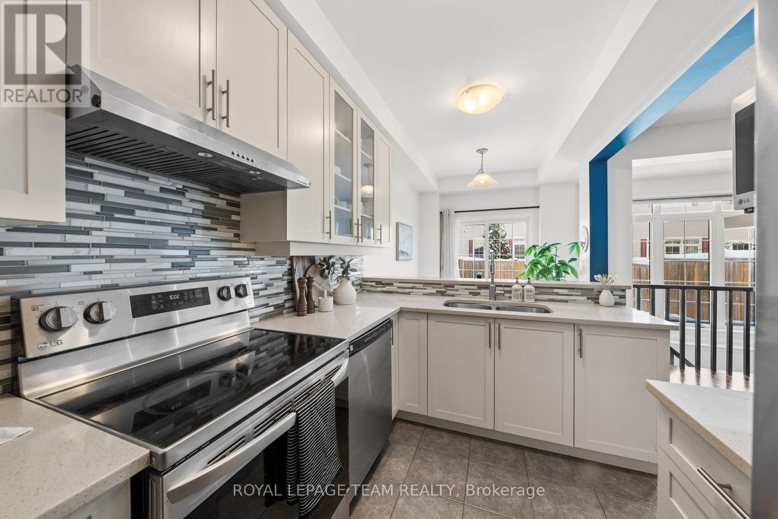 102 Lochnaw Private, Ottawa, Ontario  K2J 5X6 - Photo 18 - X13469064