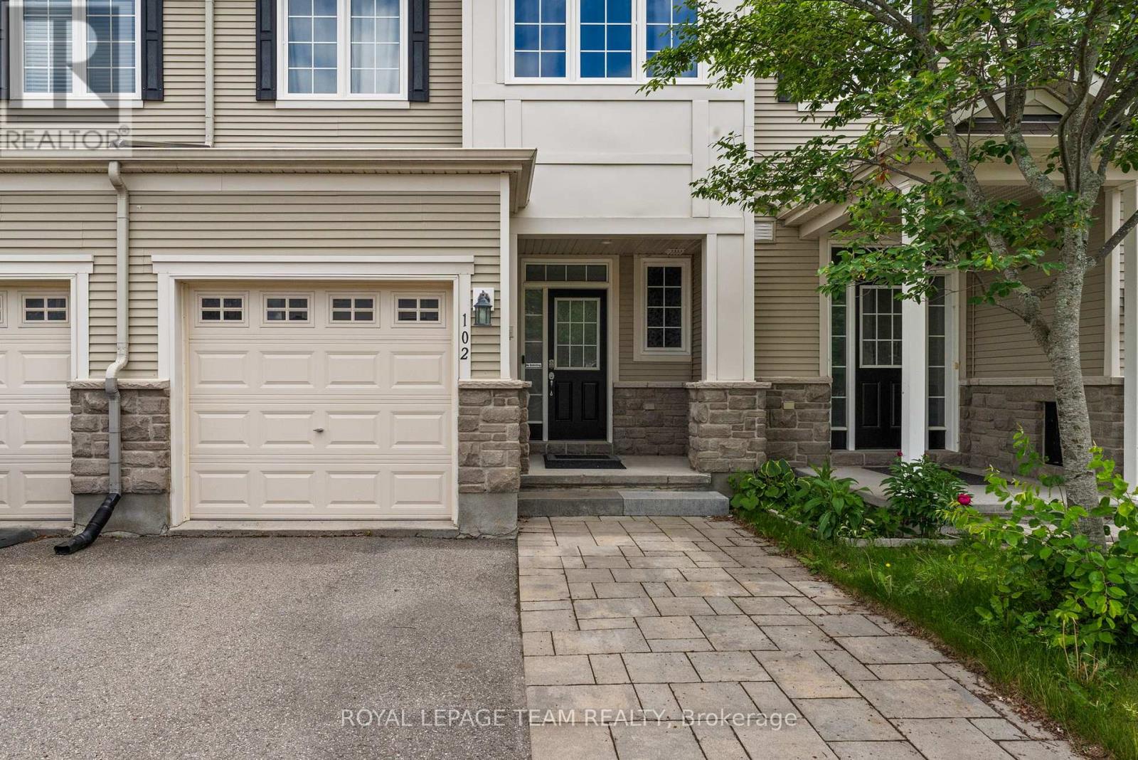 102 Lochnaw Private, Ottawa, Ontario  K2J 5X6 - Photo 3 - X13469064